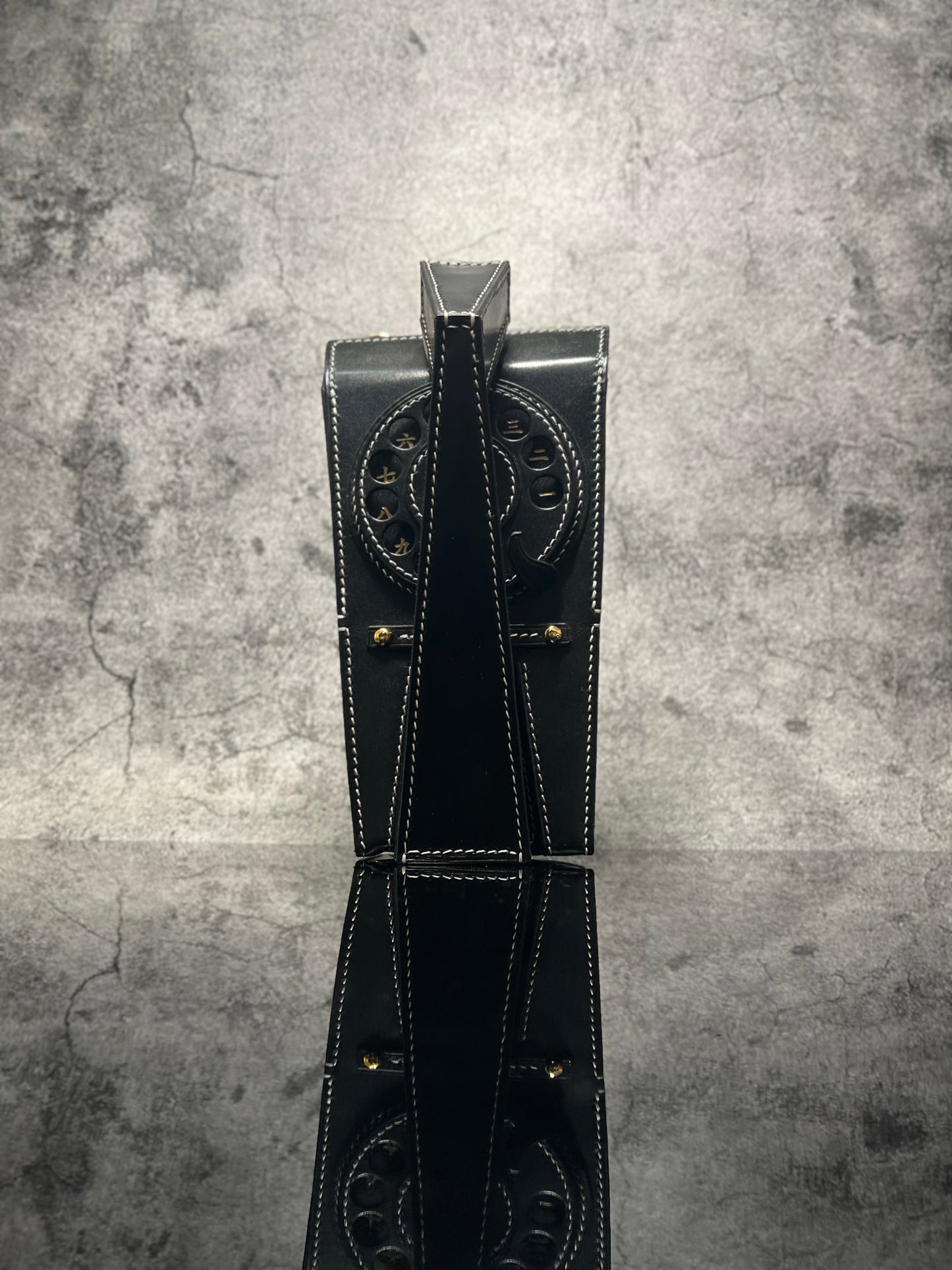 -Trimphone 712 phone bag (Preorder Promotion)