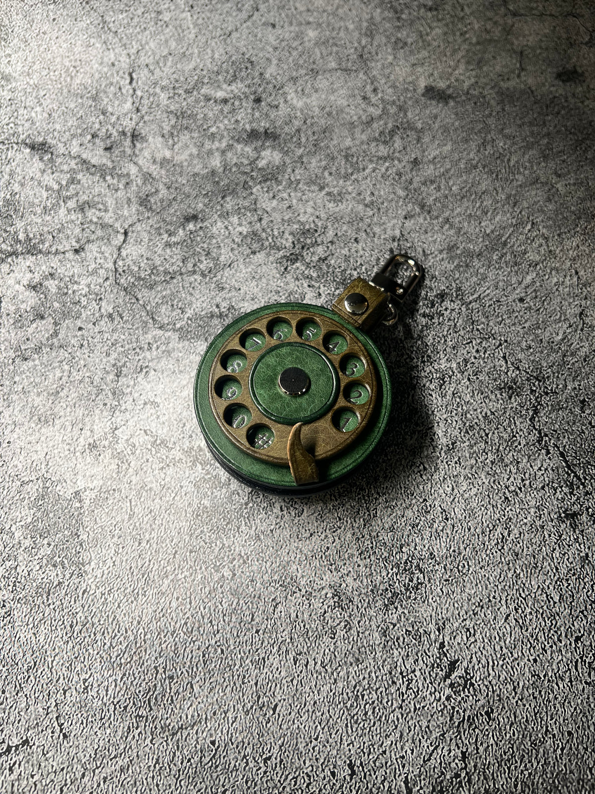 -Rotary Phone Chame 撥個輪電話扣 （銀色數字）