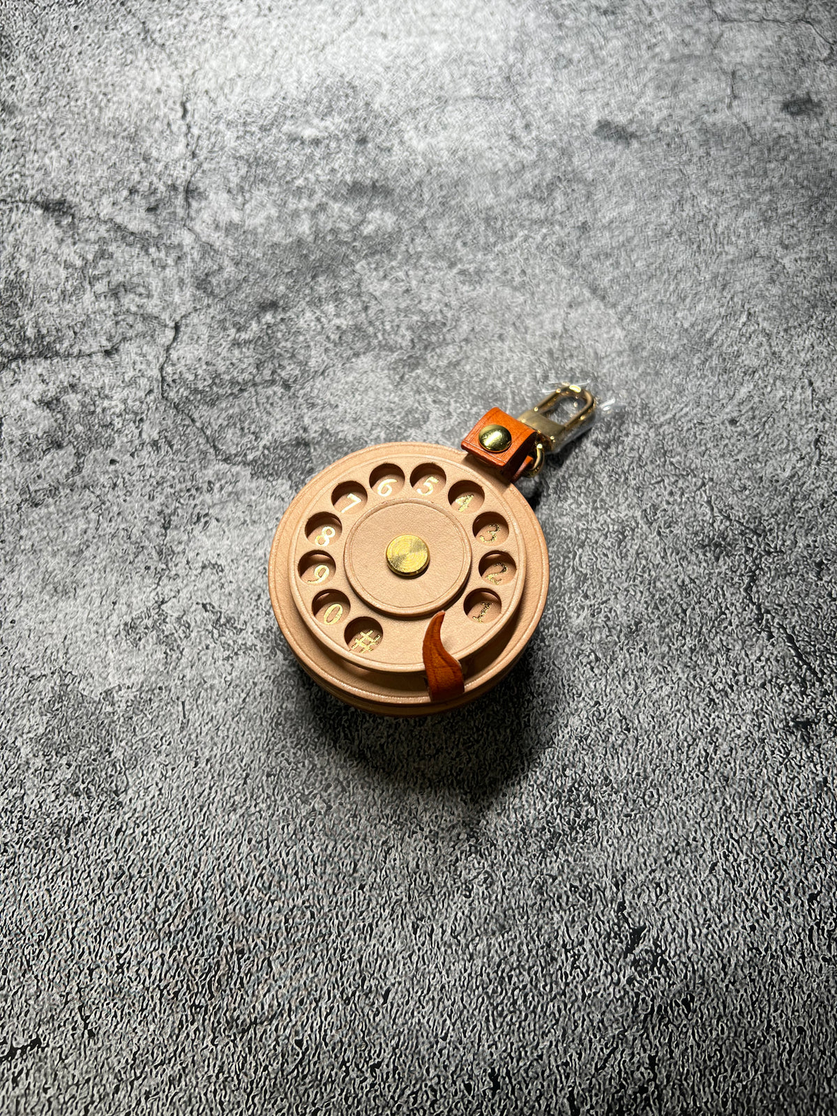 -Rotary Phone Chame 撥個輪電話扣（金色數字）