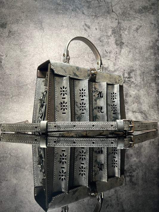-Metallic Edition + Shoulder strap 立體鐵閘手袋S - 白鐵拼色+白鐵長帶